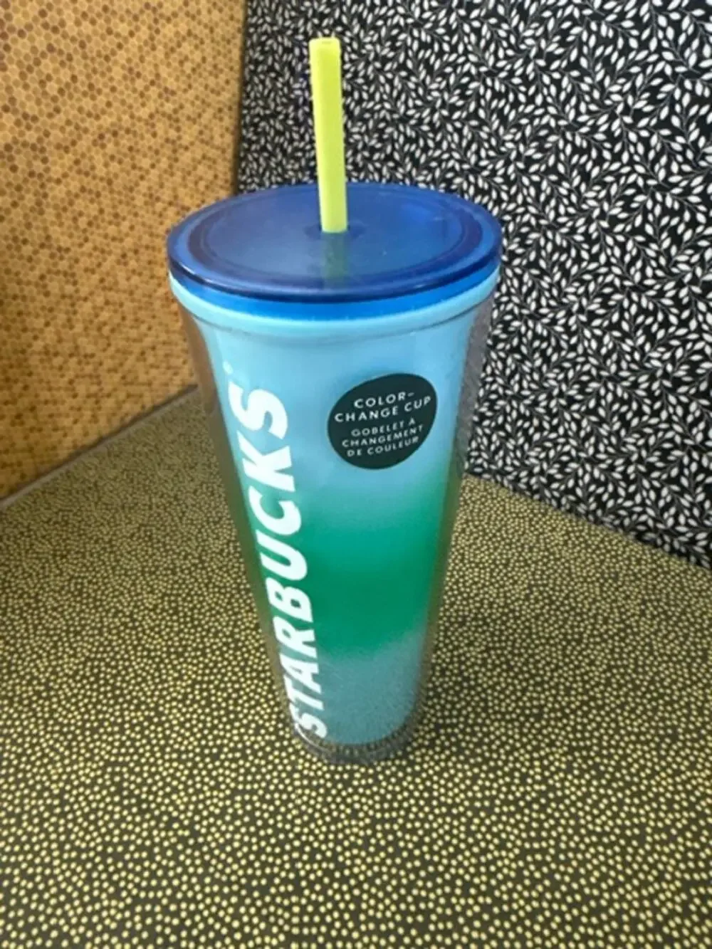 STARBUCKS 2023 SPRING BLUE AND GREEN CHANGING TUMBLER